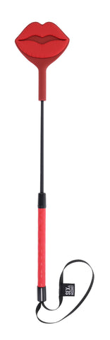 "eX's and Oh's Kiss Crop SS09980"