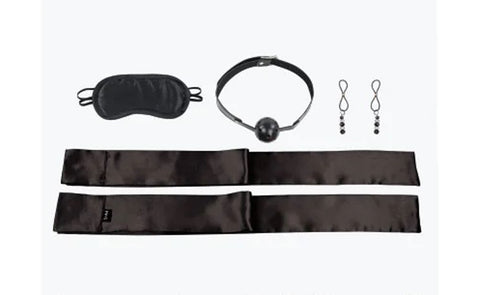 "Shadow Secrets Kit - Black SS09804"